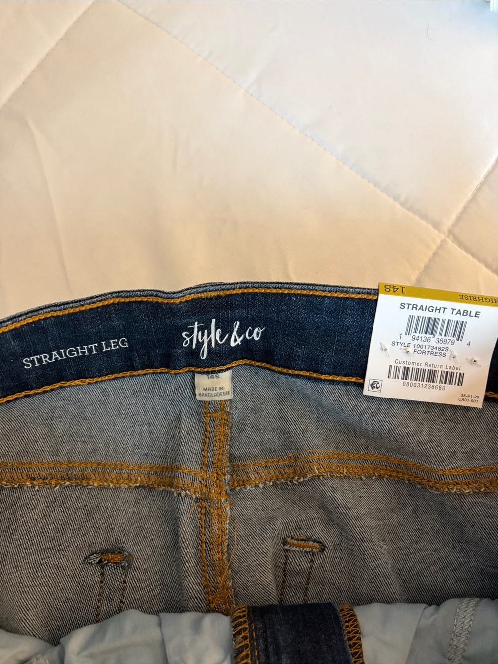 Style & Co. Straight Leg Jeans - Dark blue NWT size 14S - Picture 4 of 4